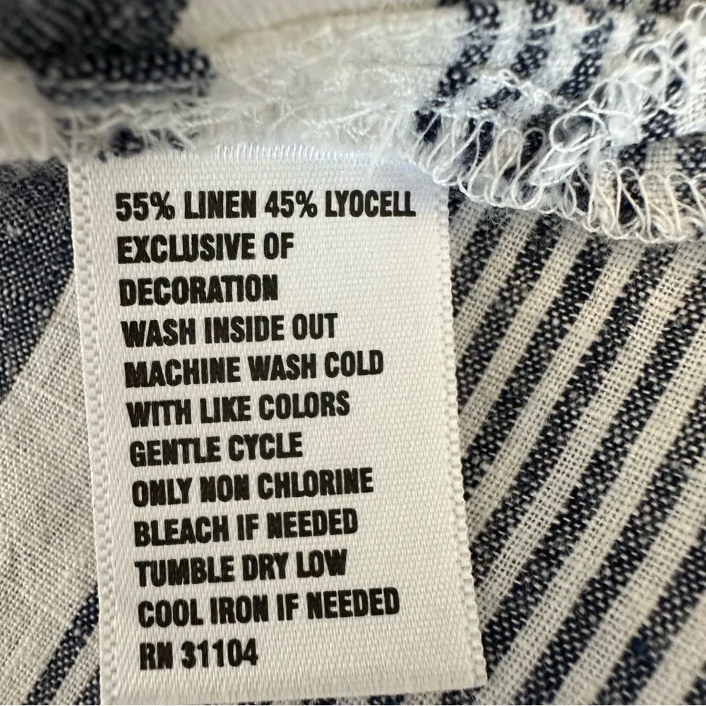 Kim Rogers Women’s Roll Tab Linen Blend Adjustable Sleeve V-Neck Beachy Top PM - Picture 8 of 8